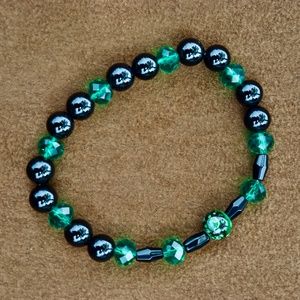 EMERALDALITY Beaded Bracelet